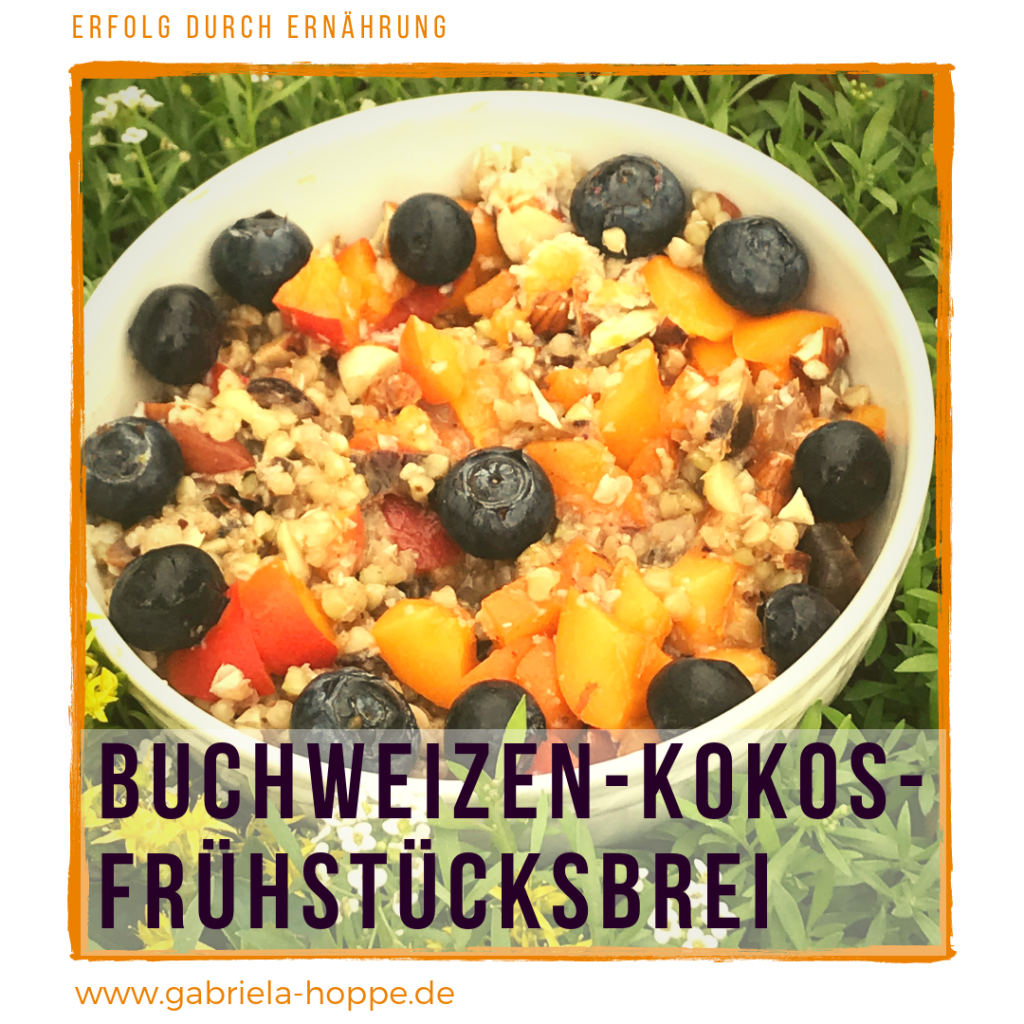 Buchweizen-Kokos-Fruehstuecksbrei