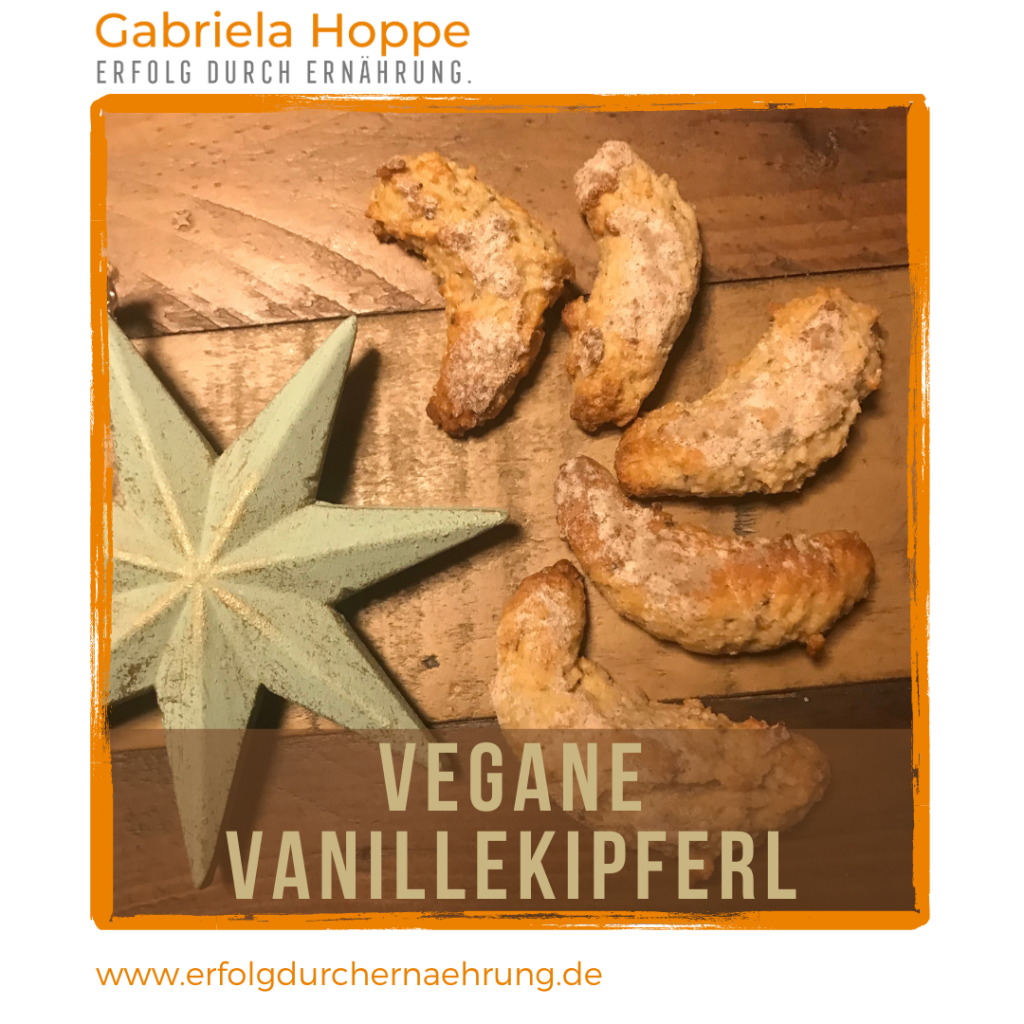 Vegane Vanillekipferl mit Kokosblütensirup mit Dr. Gabriela Hoppe | Erfolg durch Ernährung | Deine Ernährungsspezialistin & Heilpraktikerin in Hannover/Isernhagen | Bild by GH