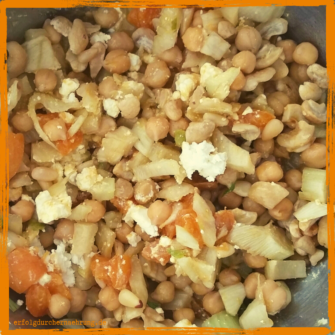 Kichererbsen-Fenchel-Aprikosen-Salat – ausgewogen, lecker und super fürs MealPrep!