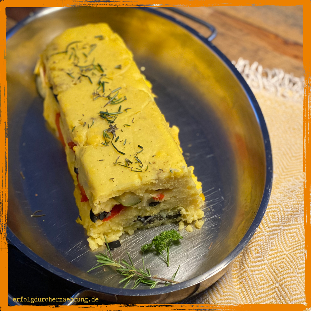 Polenta-Terrine – glutenfrei, vegan, super zum Vorbereiten