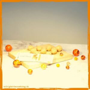 Gesunde Rezepte - Karamell-Protein-Power-Balls mit Dr. Gabriela Hoppe | Erfolg durch Ernährung | Deine Ernährungsspezialistin & Heilpraktikerin in Hannover/Isernhagen | Bild by Gabriela Hoppe
